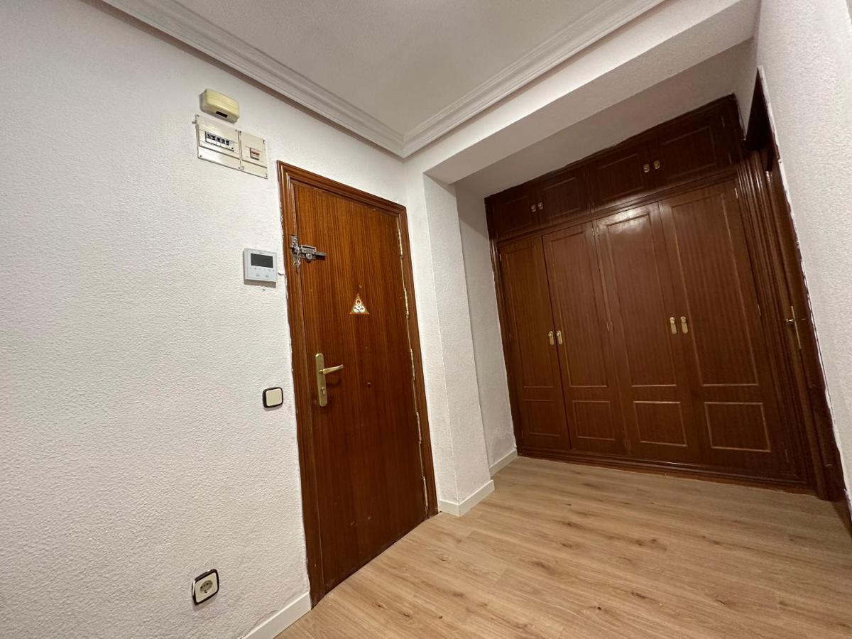 Licenciado Vidriera Apartman Madrid Kültér fotó