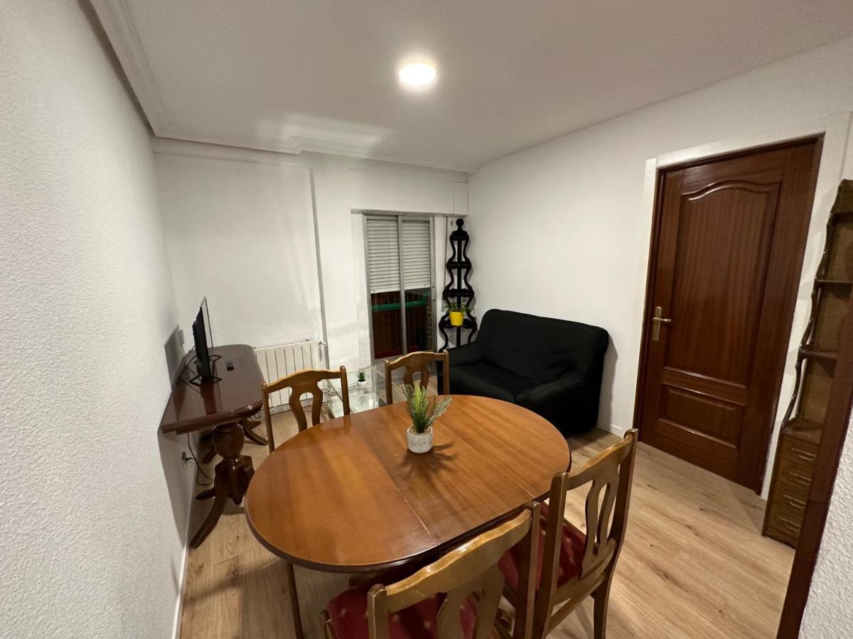 Licenciado Vidriera Apartman Madrid Kültér fotó