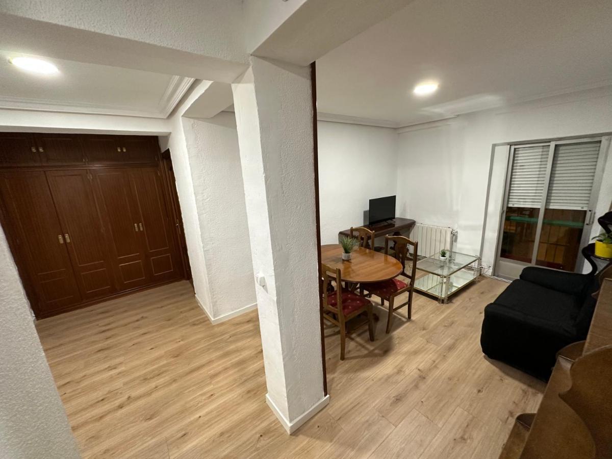 Licenciado Vidriera Apartman Madrid Kültér fotó